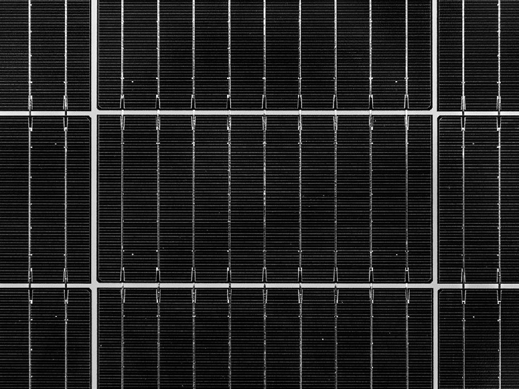 120W Mono Solar Panel 1200x540x30 OC23.4V 120W Mono Solar Panel 1200x540x30 OC23.4V